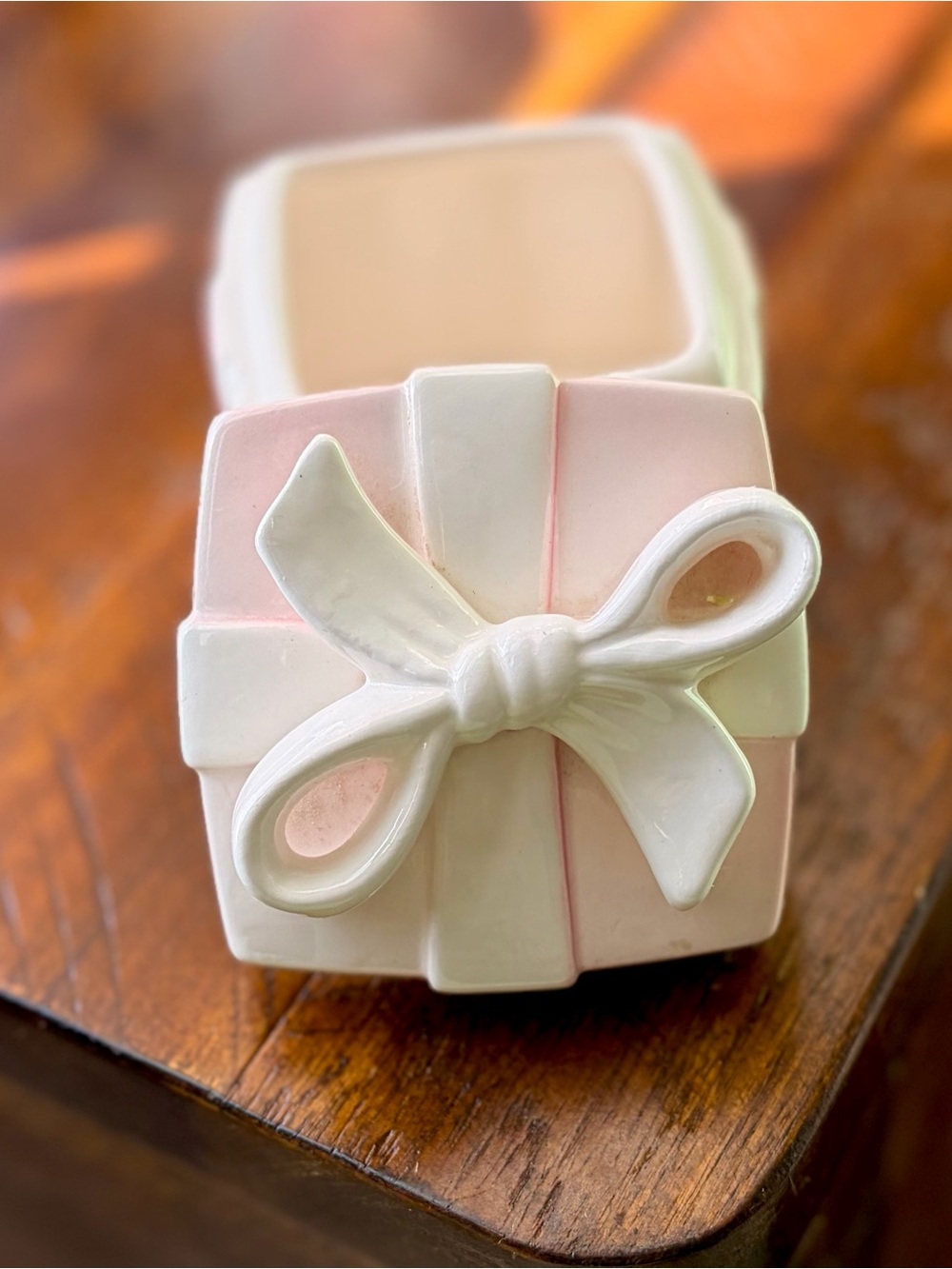 Charming Pastel Pink Bow Gift Box Trinket Box Keepsake